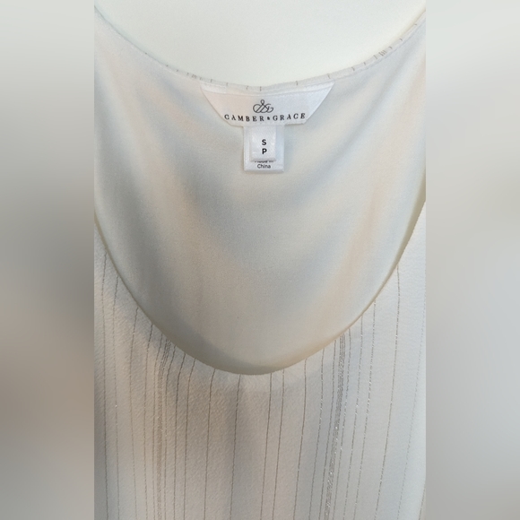 White Blouse - Picture 2 of 8